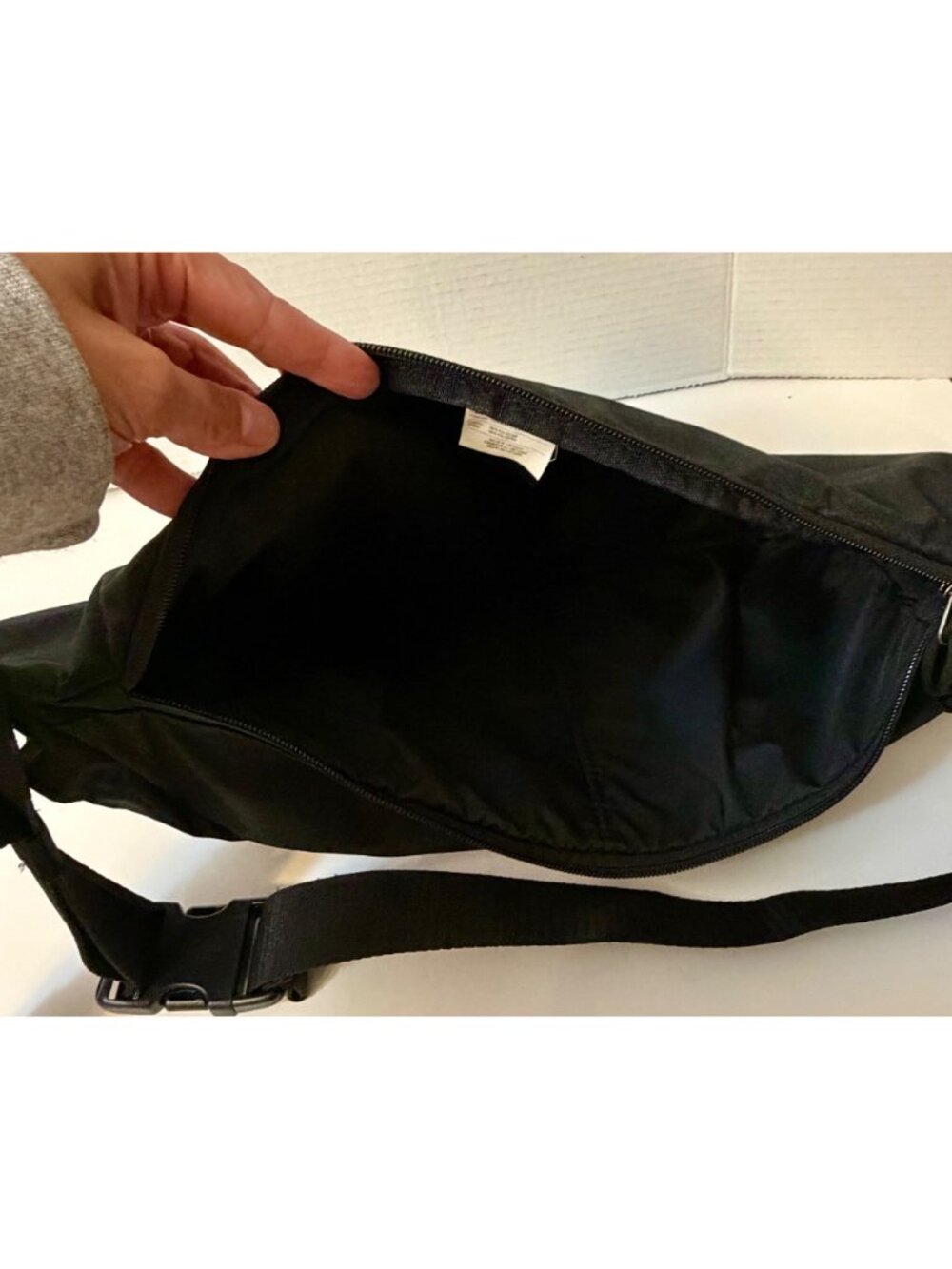 NWOT Nike Tech Hip Waist Pack Black - Picture 7 of 12